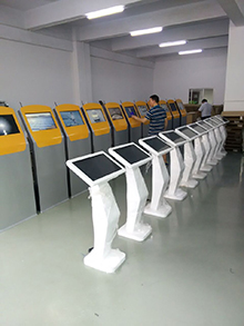現(xiàn)貨21.5寸安卓落地觸摸廣告機(jī) 觸控一體機(jī)原始圖片2