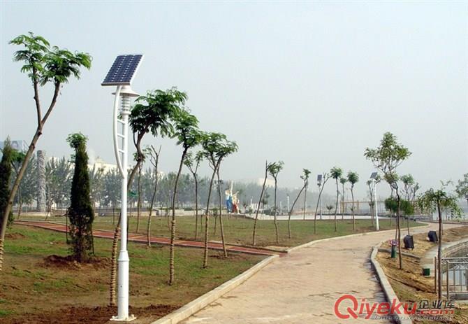 太陽能路燈