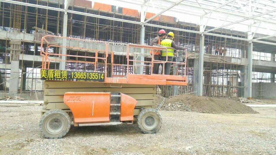 蘇州專業升降車租售公司  高空作業升降車無錫租賃公司 登高車專業培訓維修 美盾供