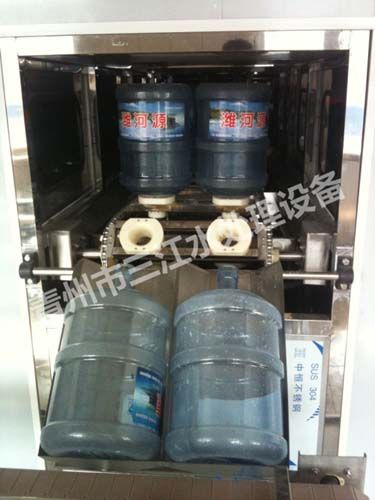 Come On！旋轉(zhuǎn)式全自動酒水灌裝機【贊】直線式全自動酒水灌裝機【推薦】