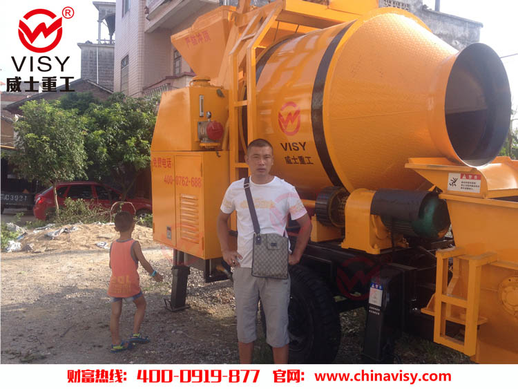 農(nóng)村小型混凝土泵車多少錢