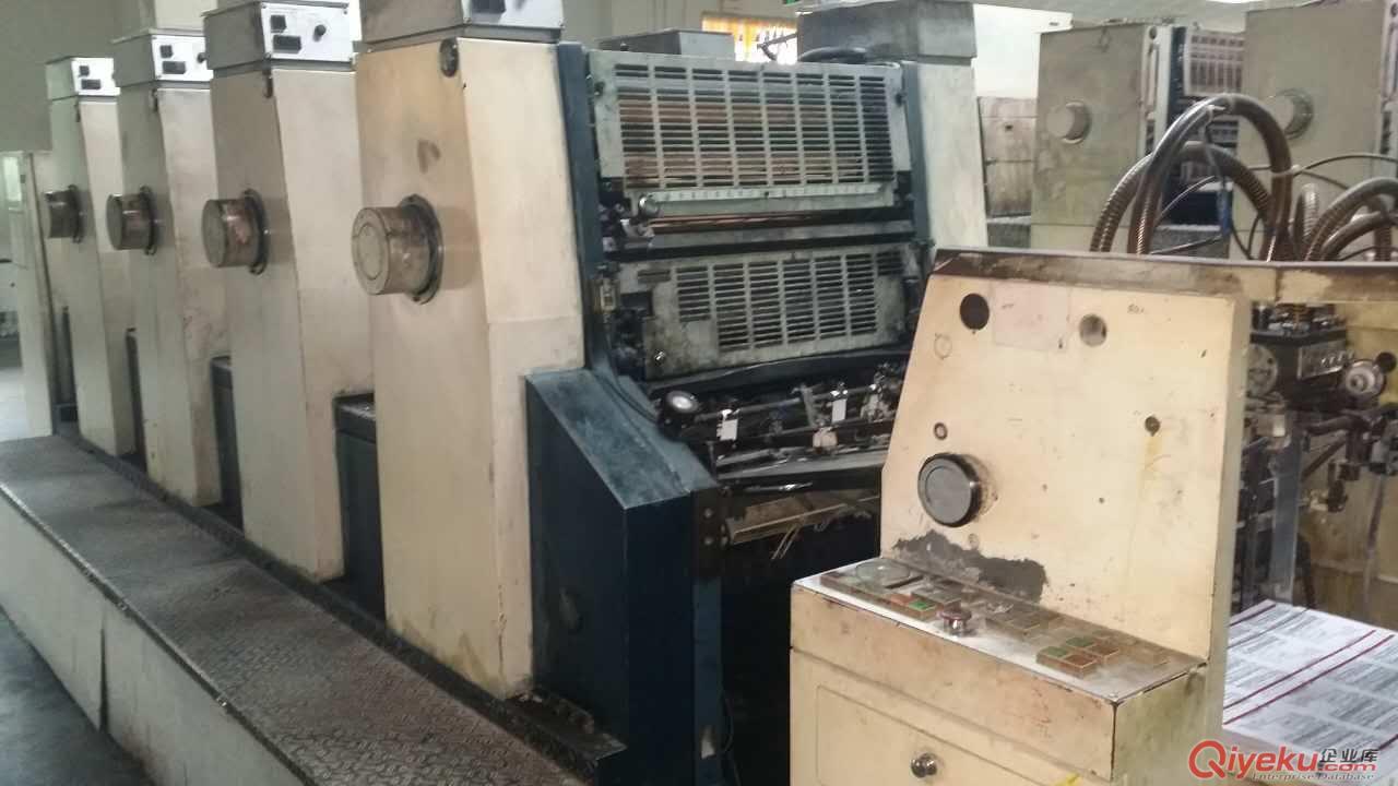 出售89年L426小森膠印機