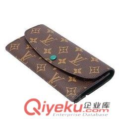 深圳溫州郵寄仿牌衣服化妝品首飾雙清包稅國際快遞