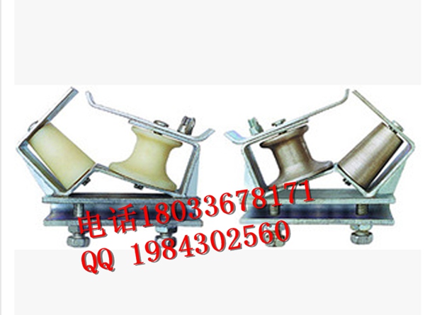 25-185導(dǎo)線用朝天轉(zhuǎn)角滑車0.5噸左右向轉(zhuǎn)放線滑輪角鋼橫擔(dān)轉(zhuǎn)角用