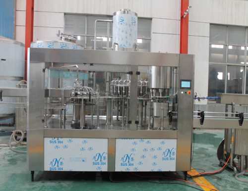 礦泉水灌裝機價格 礦泉水灌裝機