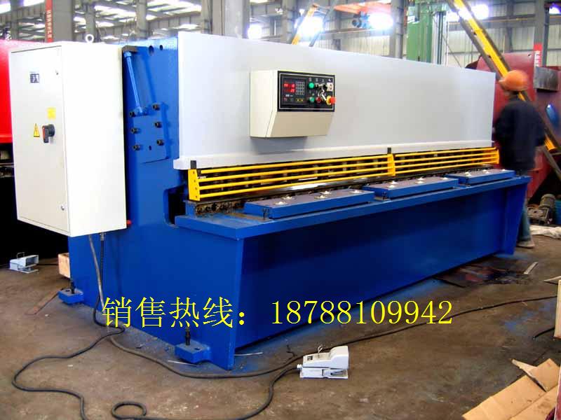 云南昆明QC12K-8×3200液壓剪板機生產廠家原始圖片3