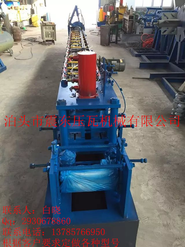 廠家直銷震東840型彩鋼瓦設備發往江蘇無錫原始圖片3