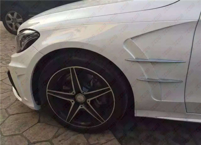 奔馳新C級(jí)W205 C260 C300 C63改裝卡爾森Carlsson大包圍前唇排氣原始圖片3