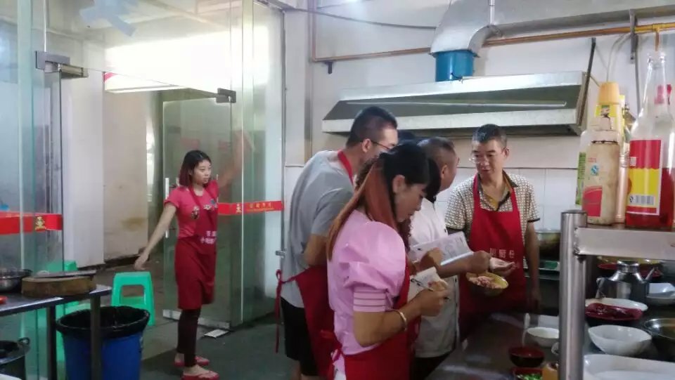 老麻抄手怎么做-哪里學習老麻抄手好-老麻抄手培訓好多錢原始圖片3