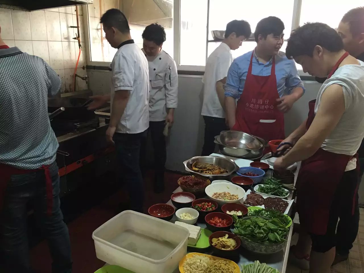 豆湯飯培訓(xùn)-豆湯飯培訓(xùn)好多錢-成都學(xué)習(xí)豆湯飯技術(shù)