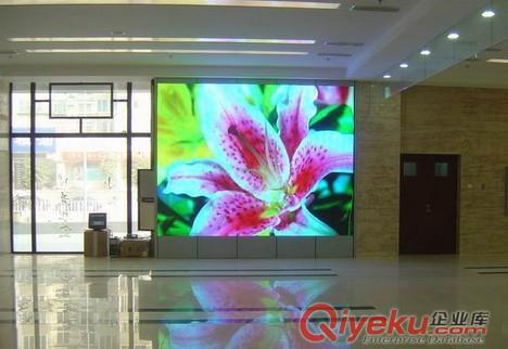 華美聚彩室內(nèi)P6.25舞臺(tái)LED租賃顯示屏