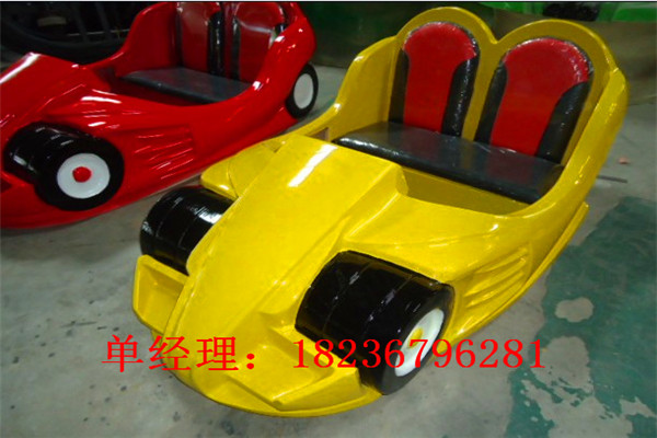金山 廠家直銷碰碰車 18236796281 單經(jīng)理