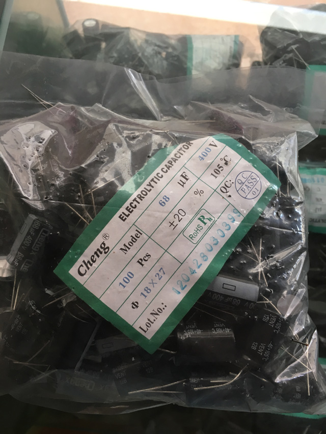 高品質鋁電解電容,50V2200UF
