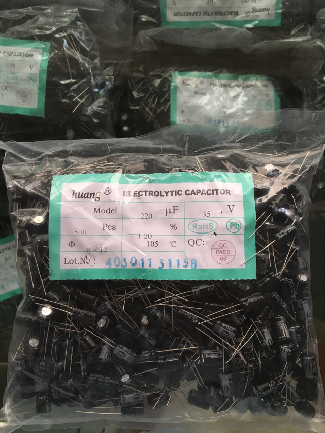 高品質鋁電解電容,25V220UF