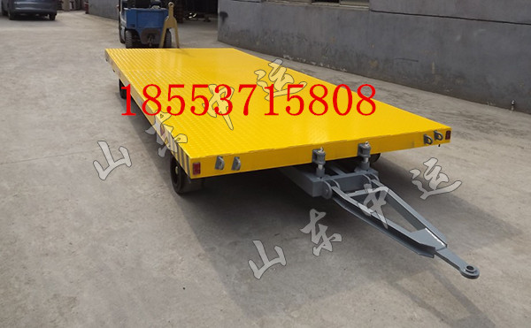 場內(nèi)運(yùn)輸車 平板護(hù)欄車，場內(nèi)運(yùn)輸車，拖車廠家原始圖片2