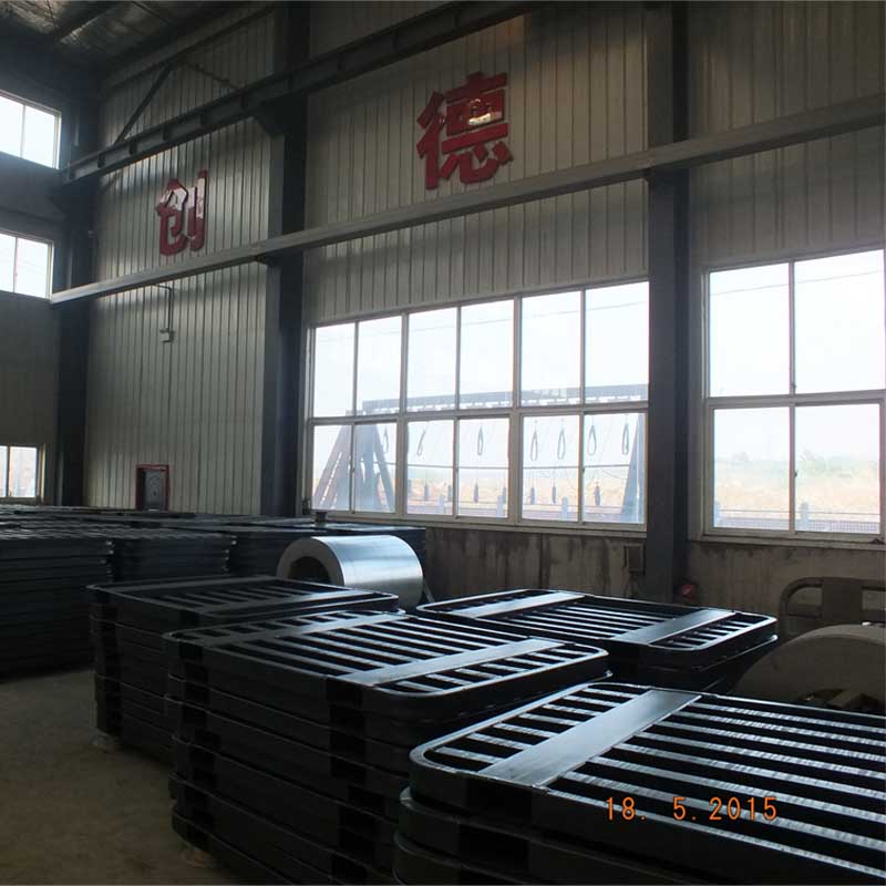 鐵托盤生產(chǎn)企業(yè)鐵托盤批發(fā)
