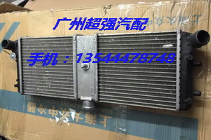 奧迪 R8 方向盤 空氣流量計 油箱 水箱 散熱器 漲緊輪