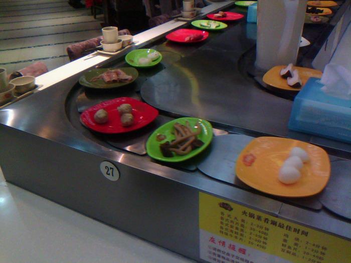 江門回轉(zhuǎn)火鍋設(shè)備哪里賣 旋轉(zhuǎn)火鍋設(shè)備廠家直銷
