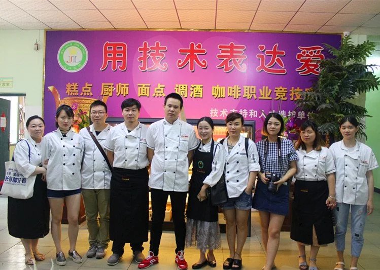 西點培訓學校哪家好 學做蛋糕到武漢金領原始圖片2