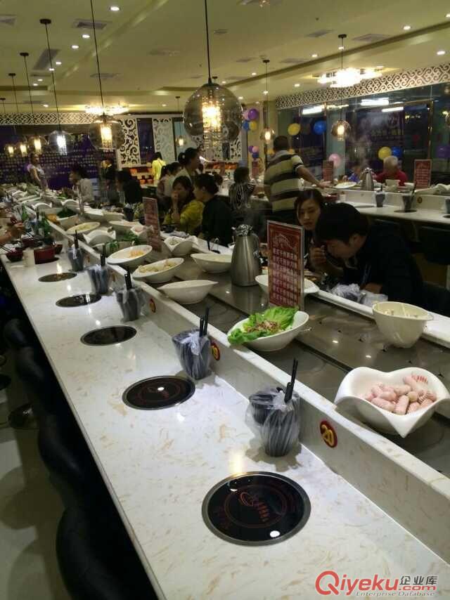 東臺回轉小火鍋設備哪家好 旋轉自助火鍋輸送設備