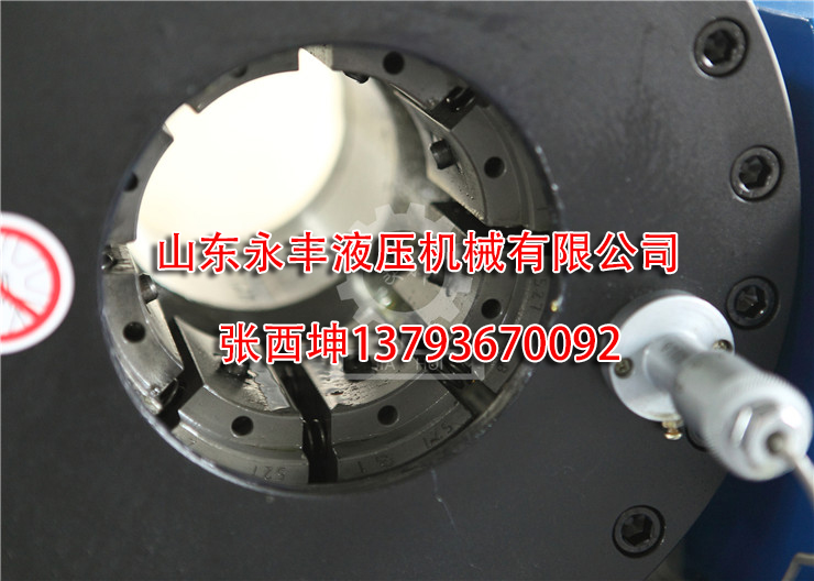軟管扣壓機  空調軟管扣壓機（永豐）