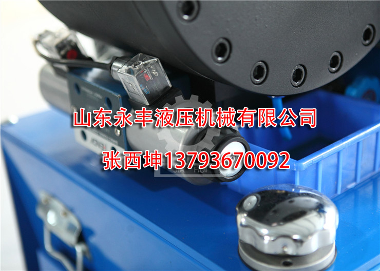 軟管扣壓機  空調軟管扣壓機（永豐）