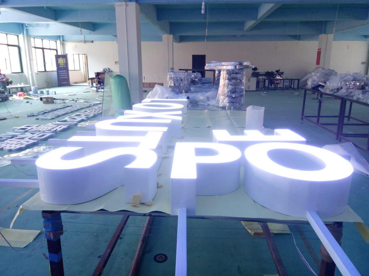 湖南樹脂字——定制超級樹脂字廠家哪家好