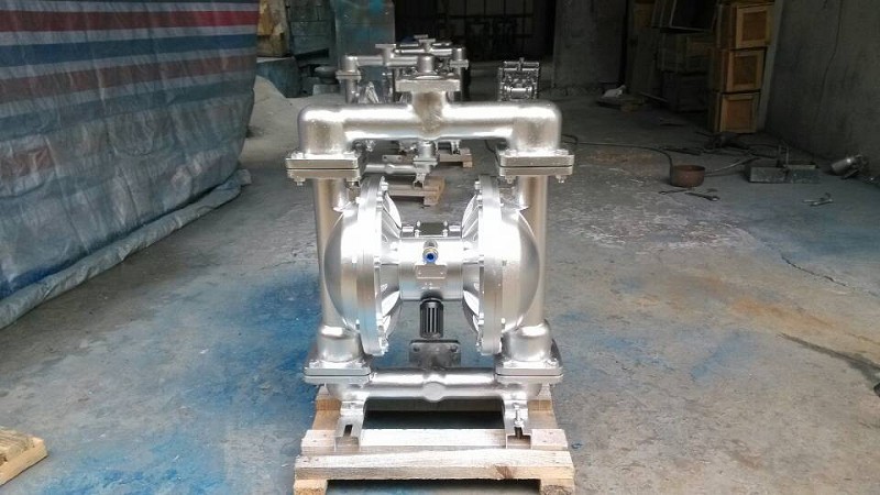 YL永良QBY-50不銹鋼304氣動隔膜泵多少錢色劑隔膜泵15721472107