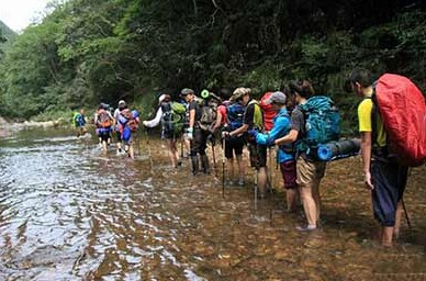 上海户外徒步-黑洞瀑布群、铁匠山+螺蛳湾(皖南、宁国）（3天）