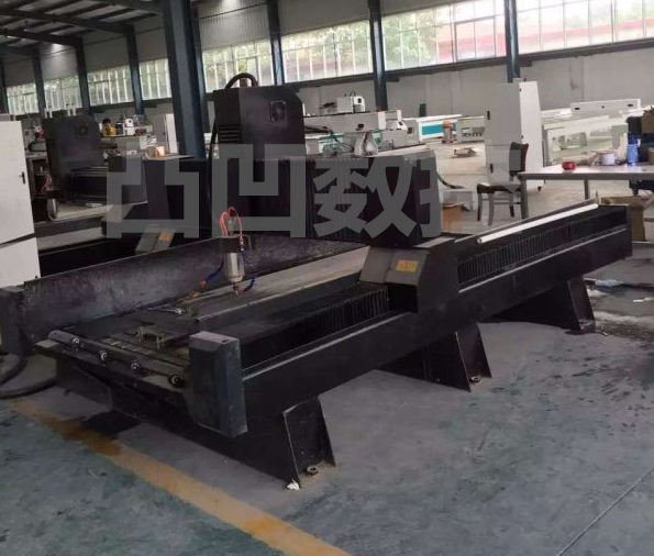 濟南雕刻機廠家銷售石材木工兩用雕刻機