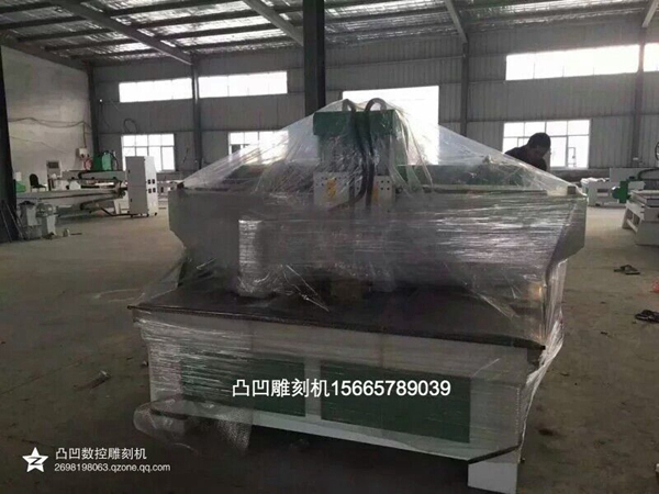 瓷磚石板材加工專用雕刻機價格