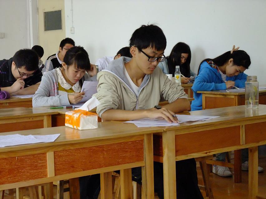 2016高考復讀生政策 高考復讀生九成不是落榜者
