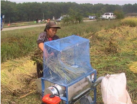 小型機(jī)動(dòng)水稻脫粒機(jī)
